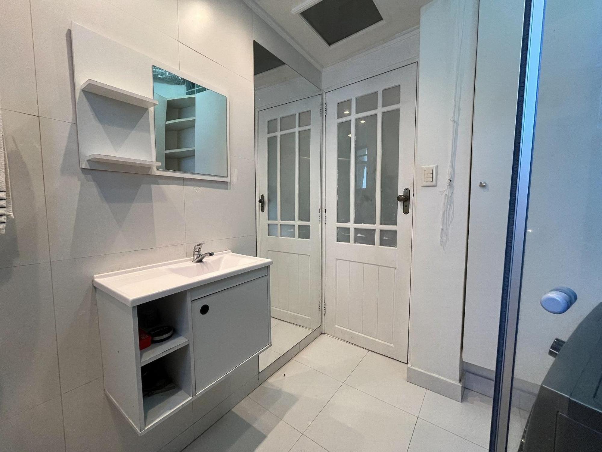Appartamento Qto&sala Em Copacabana, 450 Metros Da *